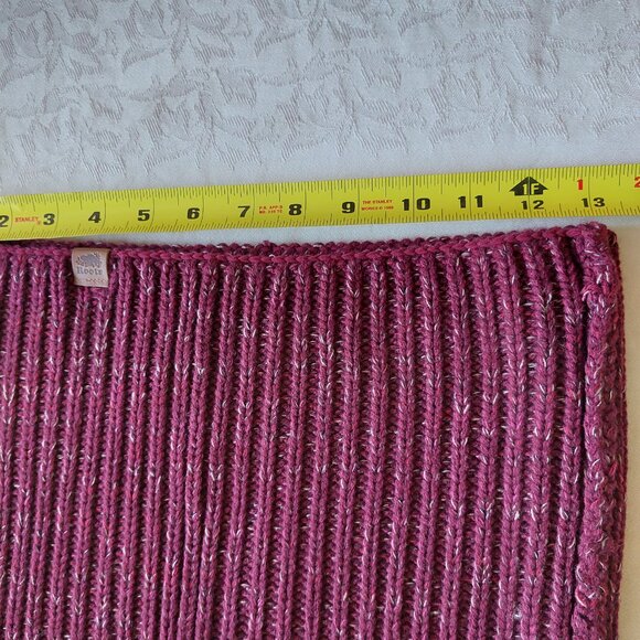 Roots Magenta Ribbed Knit Infinity Scarf Cowl Neck Scarf - NEW - Picture 5 of 6